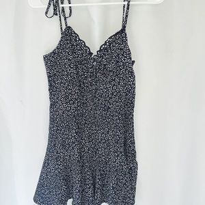 Princess Polly Romper !!! Size S